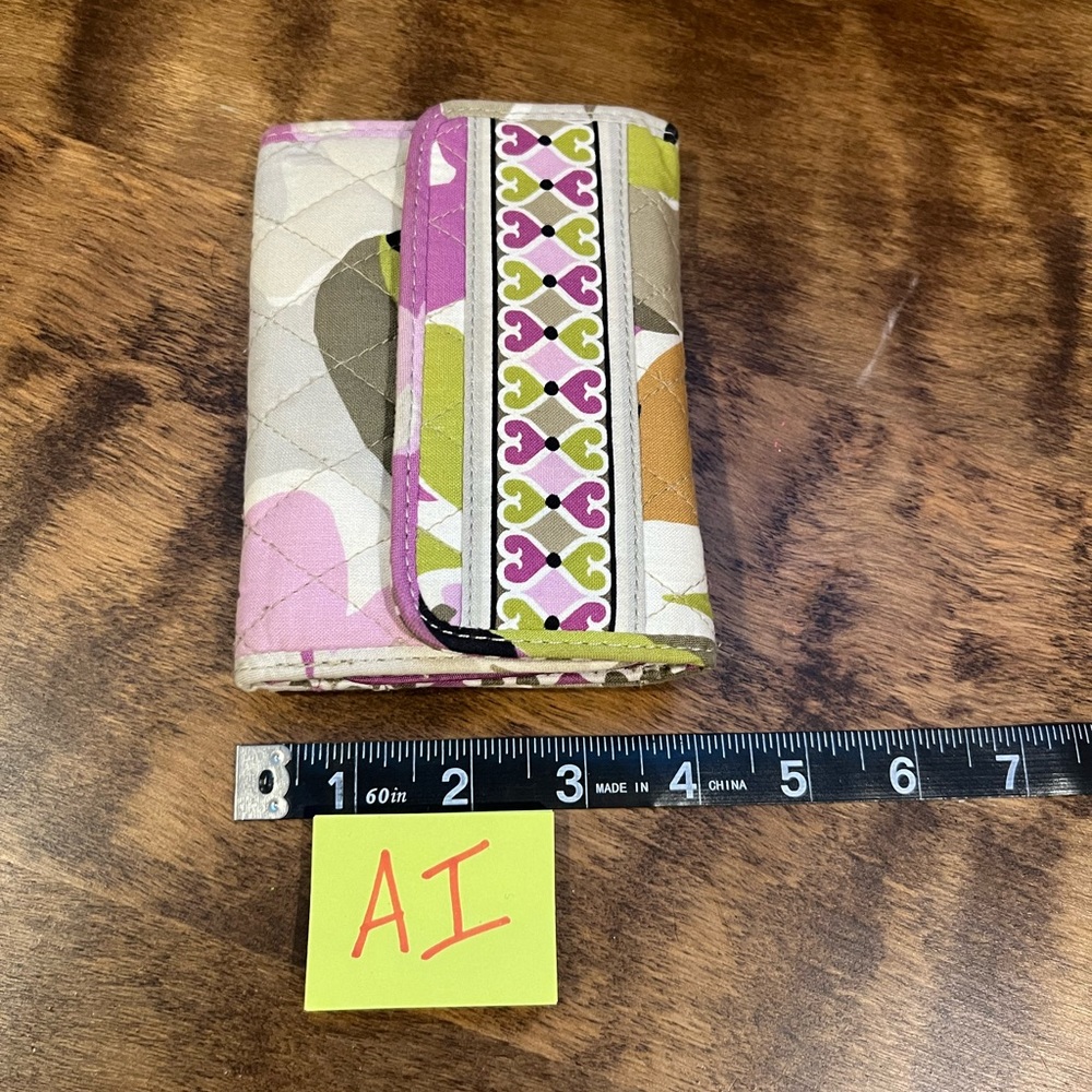 Vera Bradley ero wallet
